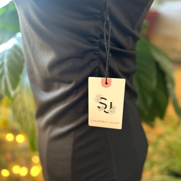 Sincerely Jules long black tunic dress - Picture 2 of 3